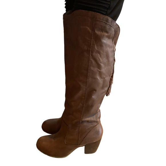 STEVE MADDEN BROWN BOOTS SIZE 8M - Picture 1 of 11